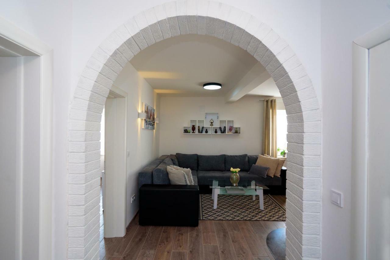 Apartments Magli Каштела Екстер'єр фото