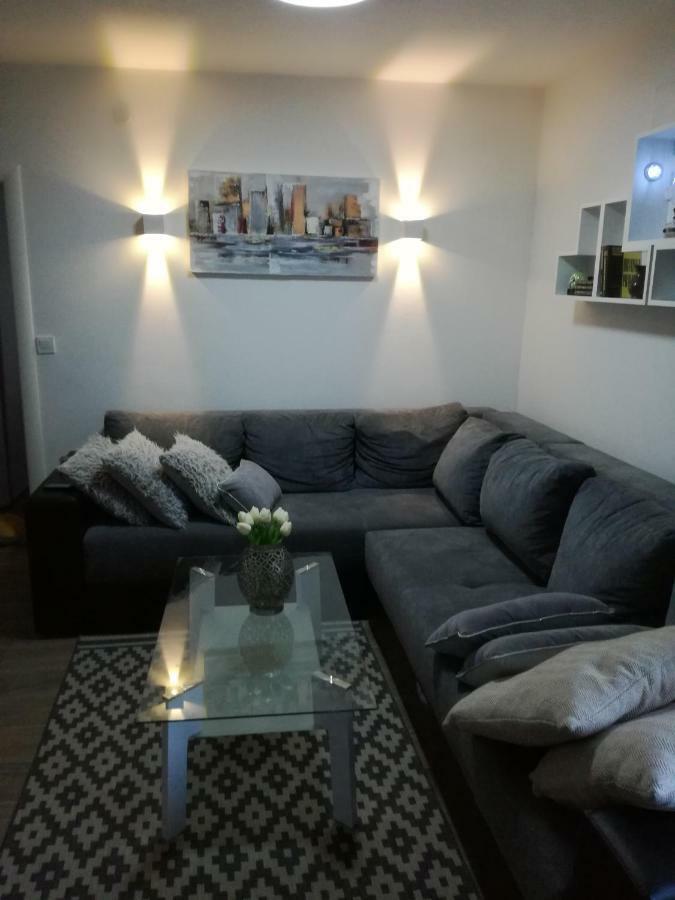 Apartments Magli Каштела Екстер'єр фото